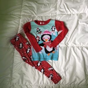 ⚡️ 4T penguin pajamas ⚡️